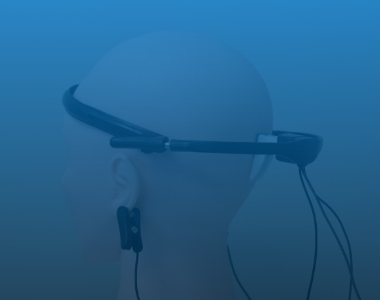 電極装着のストレスを大幅軽減！